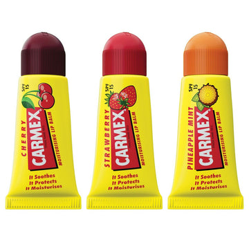 Fuktcerat Carmex Triplo Jordgubbe Ananas 3 Delar Cerise Spf 15